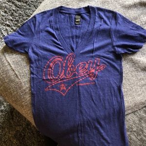 Obey women’s small tee